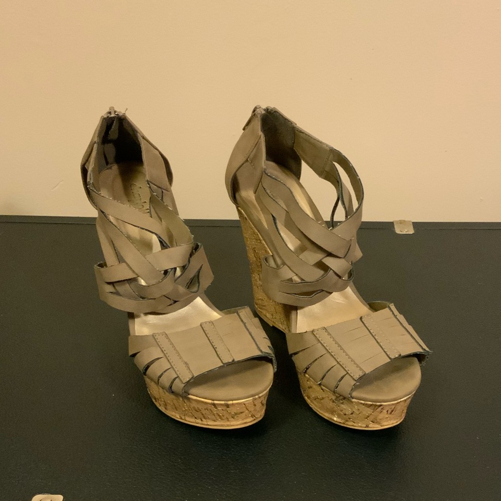 Mauve Charlotte Russe wedges